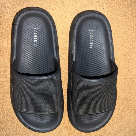 Joomra Pillow Slippers size 40-41 Women 9-10 or Men 7.5-8.5 Black - Picture 5 of 11